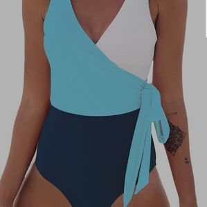 New Cupshe Blue Swimsuit